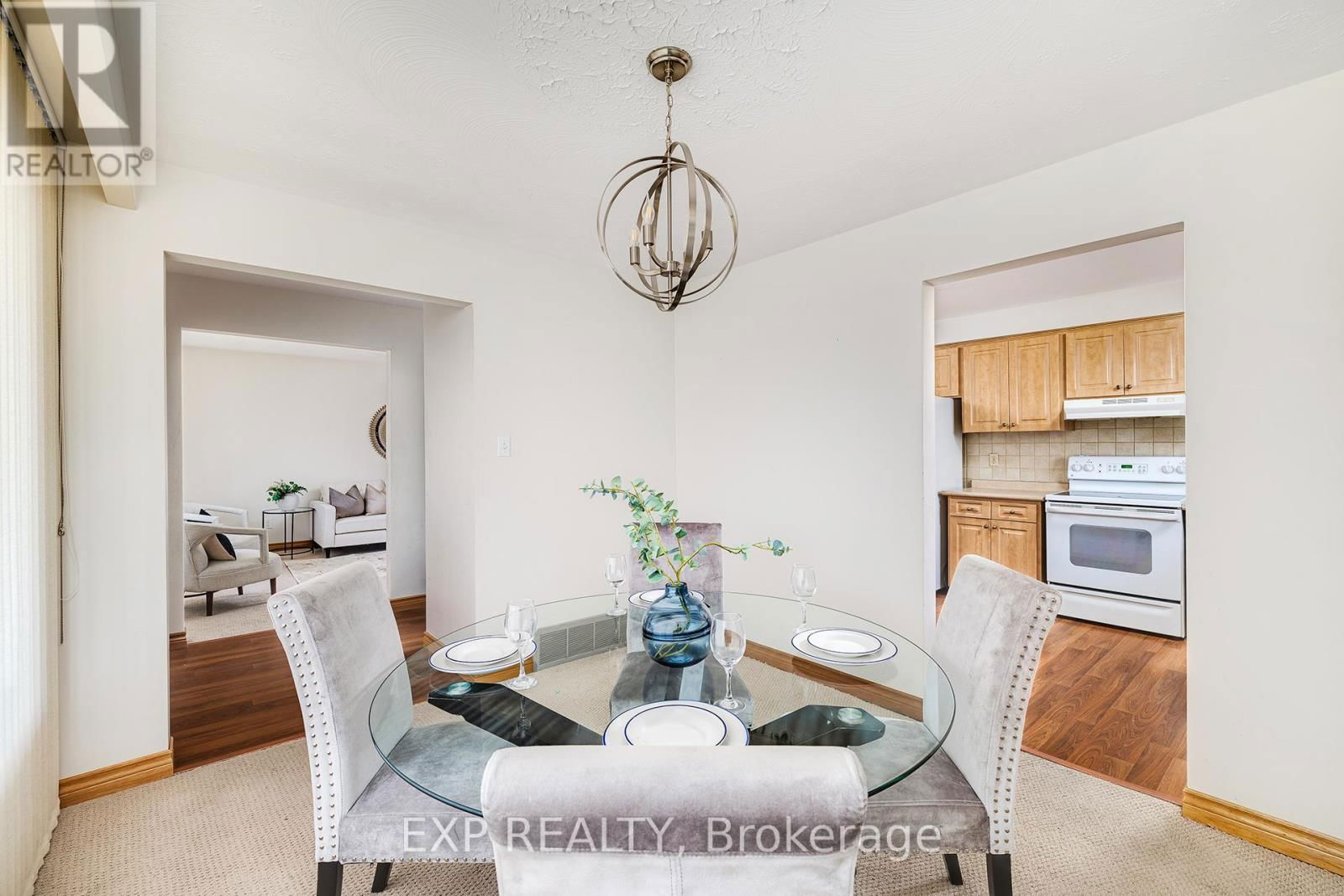 100 HADELAND AVENUE Image 7