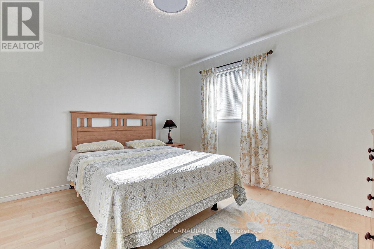 26 STONEYCREEK PLACE Image 18