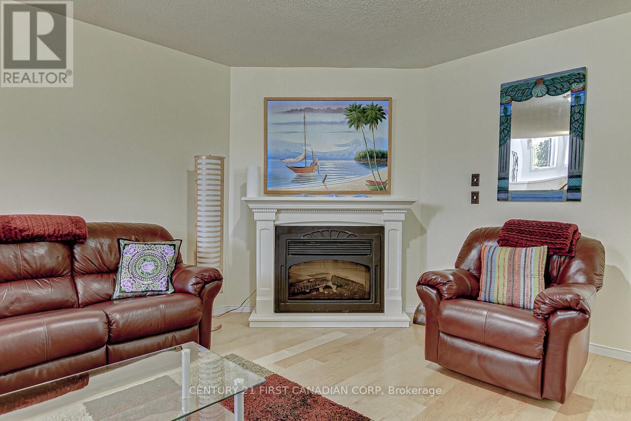 26 STONEYCREEK PLACE Image 21