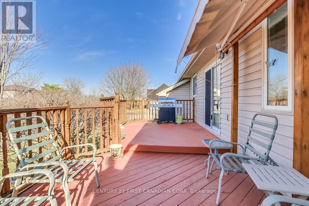 26 STONEYCREEK PLACE Image 4