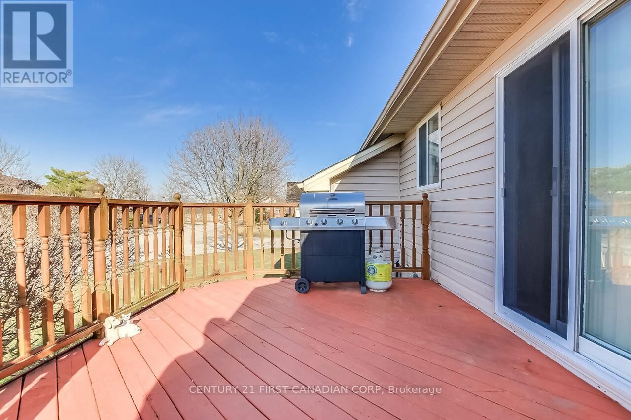 26 STONEYCREEK PLACE Image 5