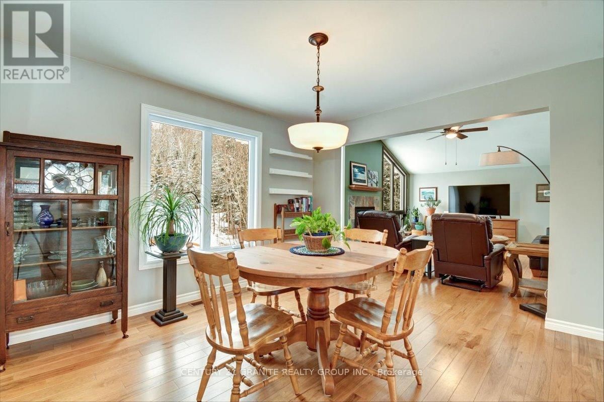 147 AIRPORT ROAD Image 17