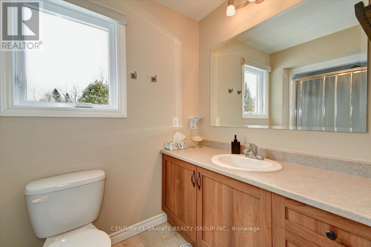 147 AIRPORT ROAD Image 19