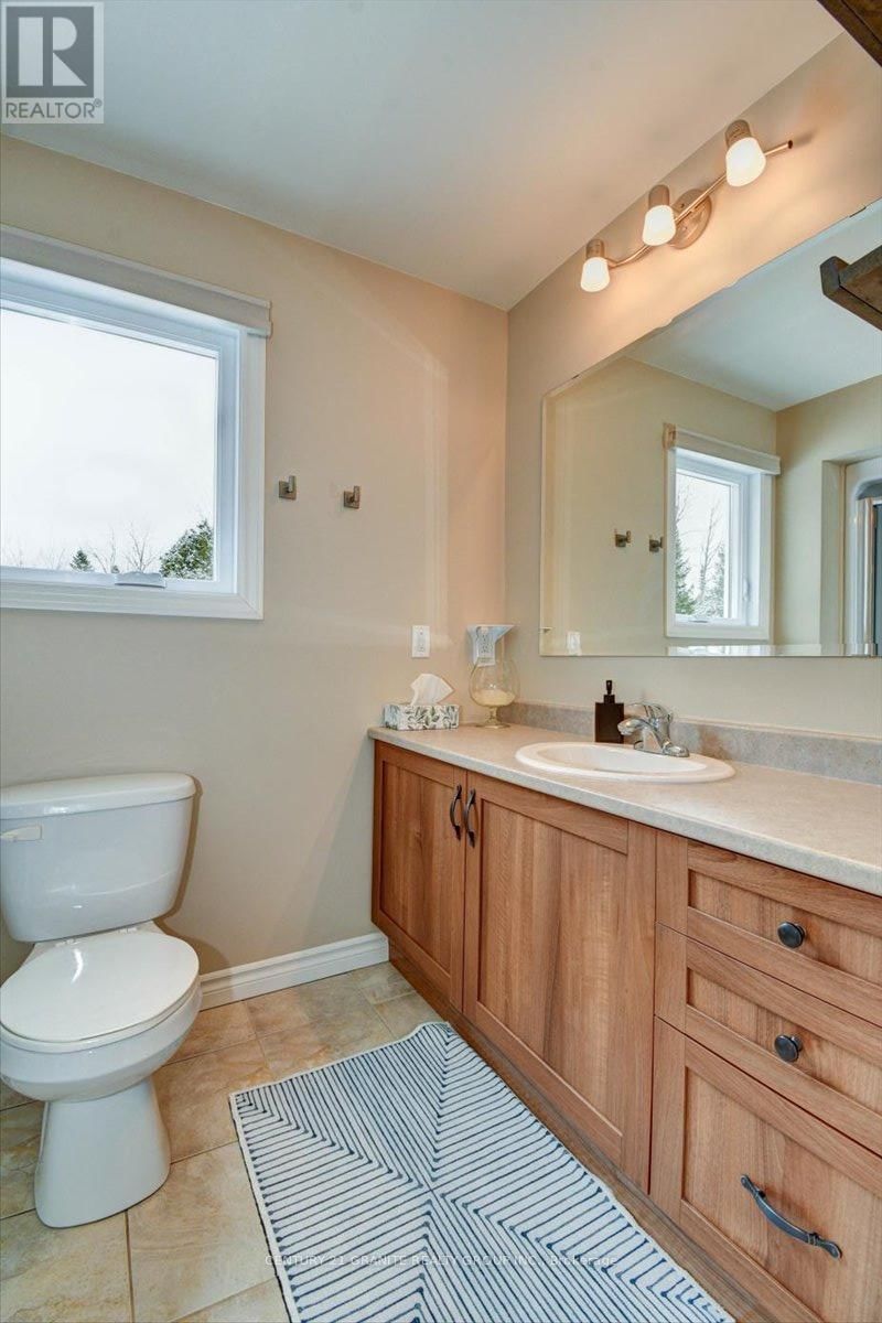 147 AIRPORT ROAD Image 23