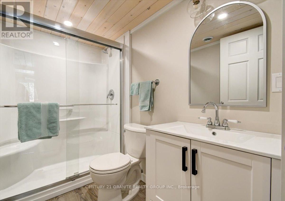 147 AIRPORT ROAD Image 32