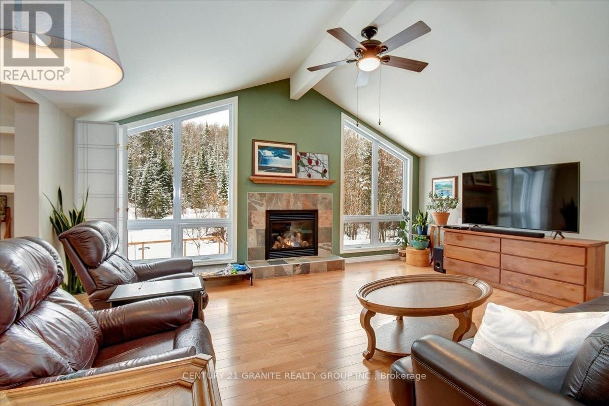 147 AIRPORT ROAD Image 8