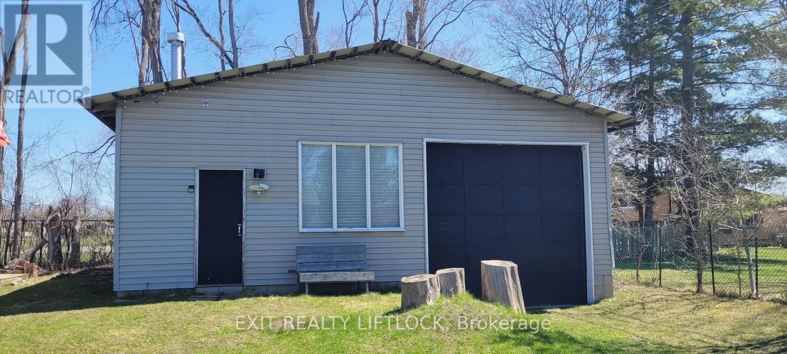 526 ERSKINE AVENUE Image 27