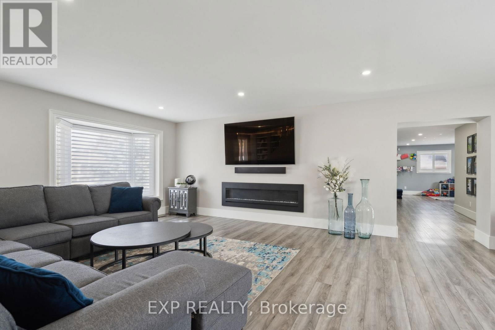13379 ILDERTON ROAD Image 16