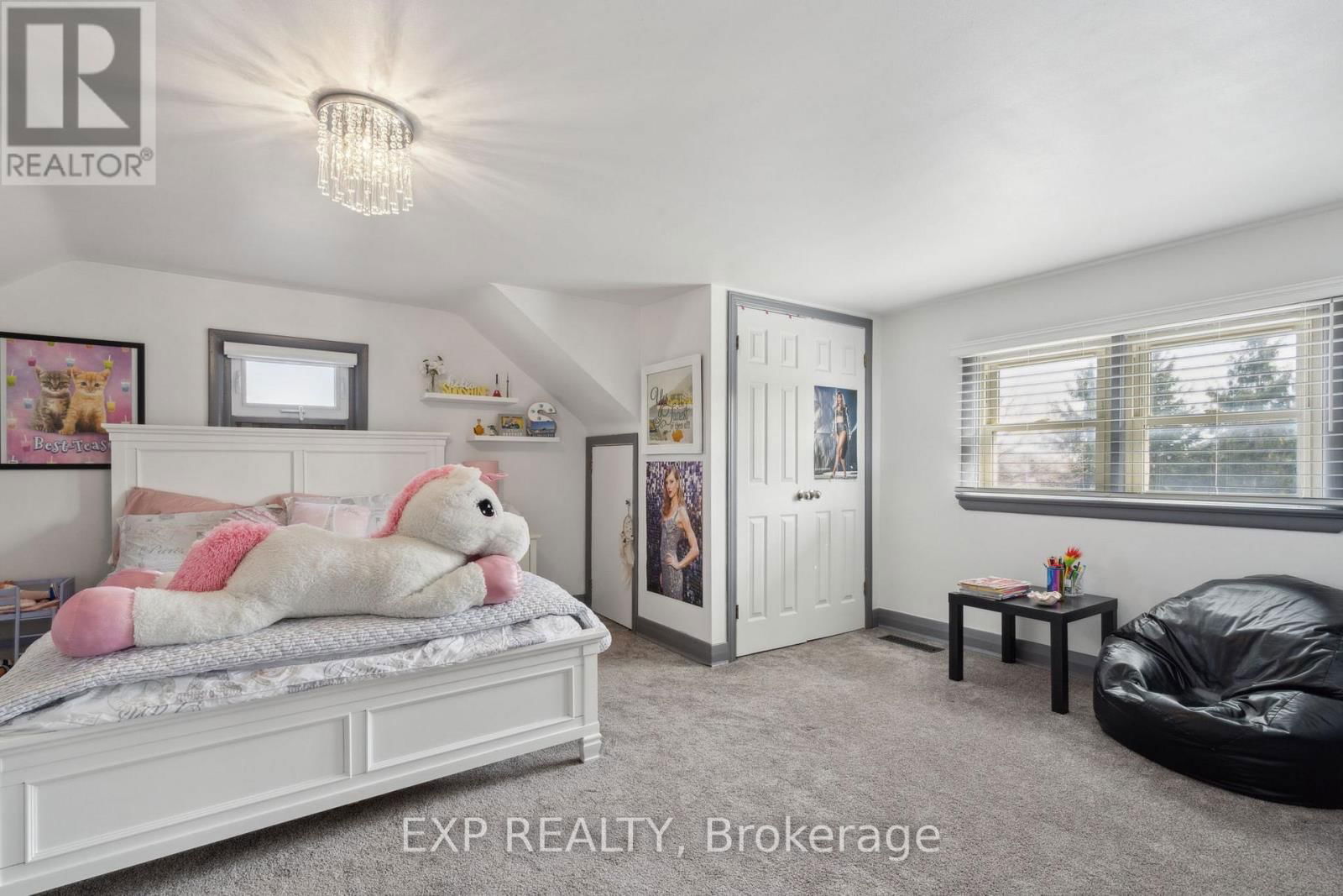 13379 ILDERTON ROAD Image 28