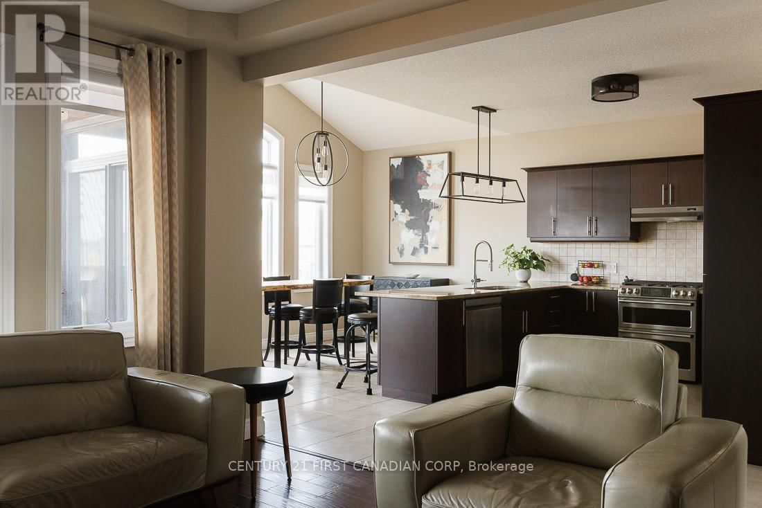 2556 HOLBROOK DRIVE Image 14