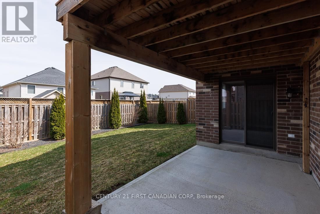 2556 HOLBROOK DRIVE Image 44