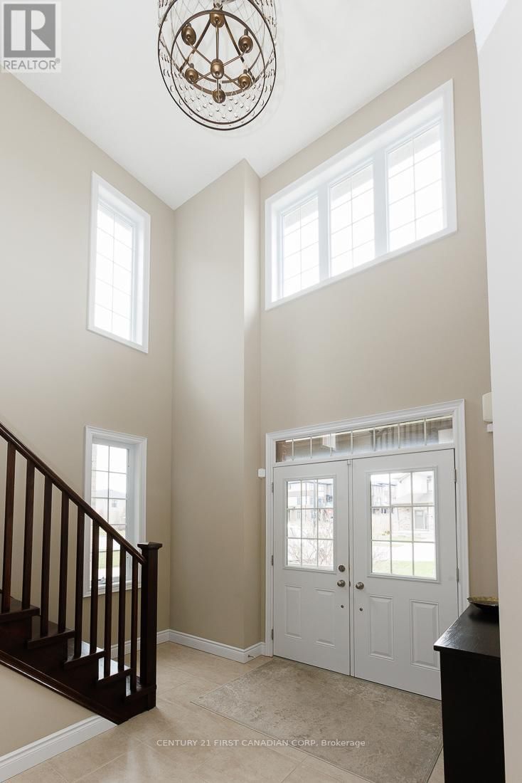 2556 HOLBROOK DRIVE Image 6
