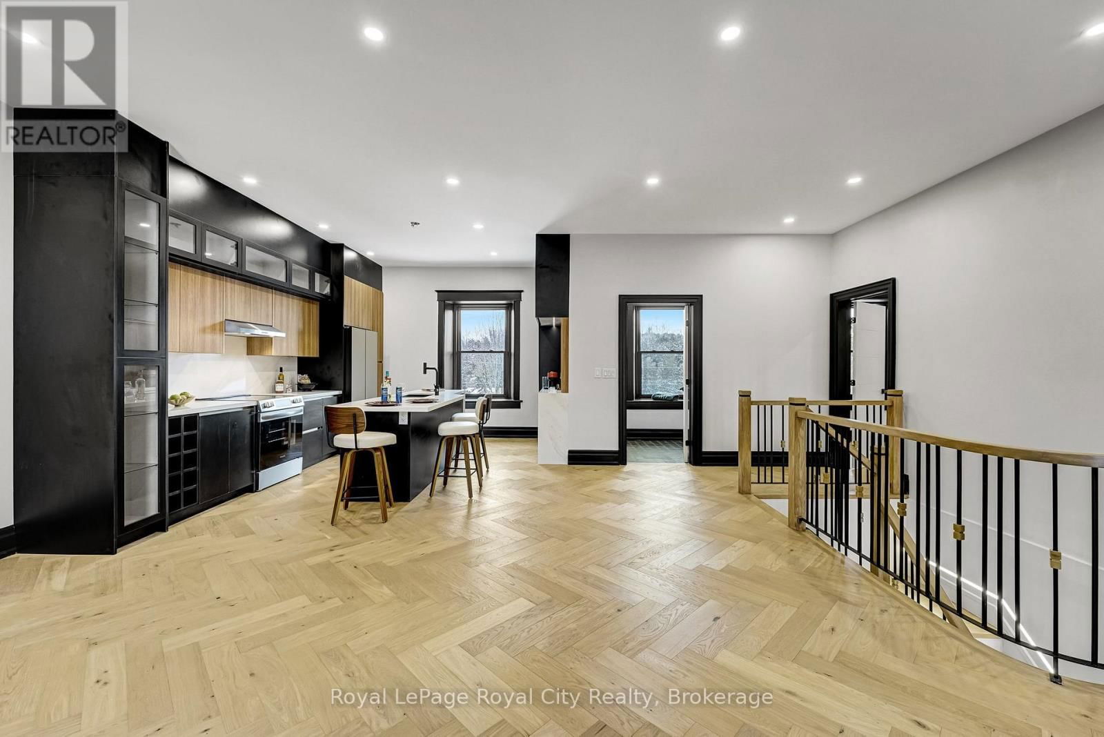 4 - 438 GEDDES STREET Image 6