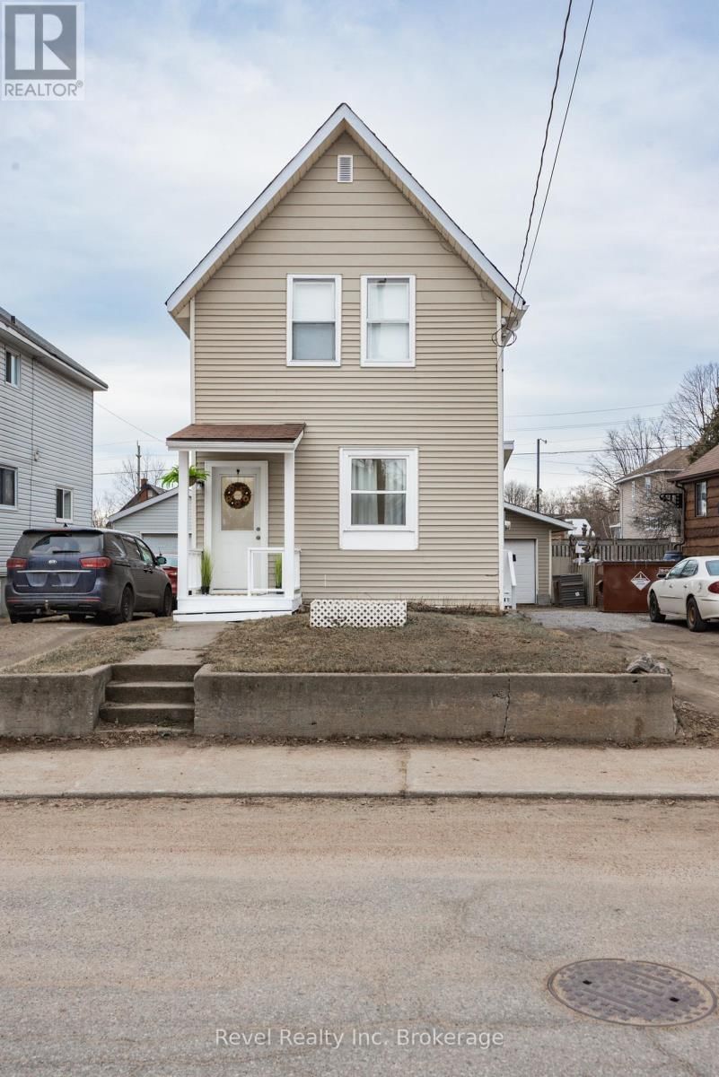 359 FOURTH AVENUE EAST Image 1