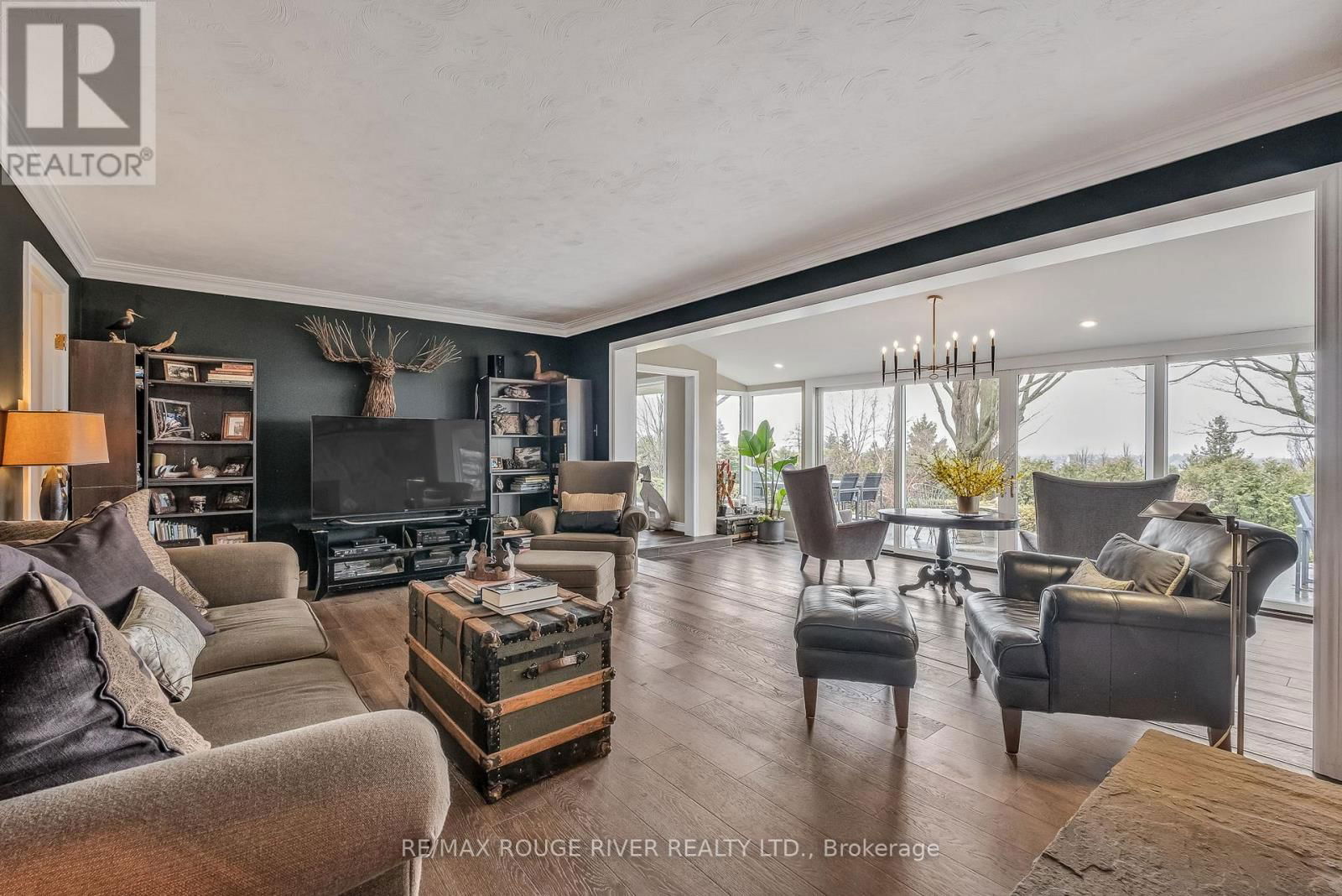 7 SUNRISE COURT Image 12