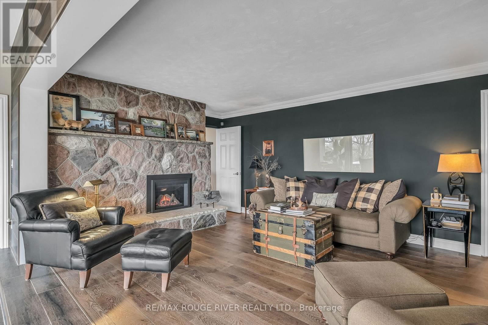 7 SUNRISE COURT Image 13