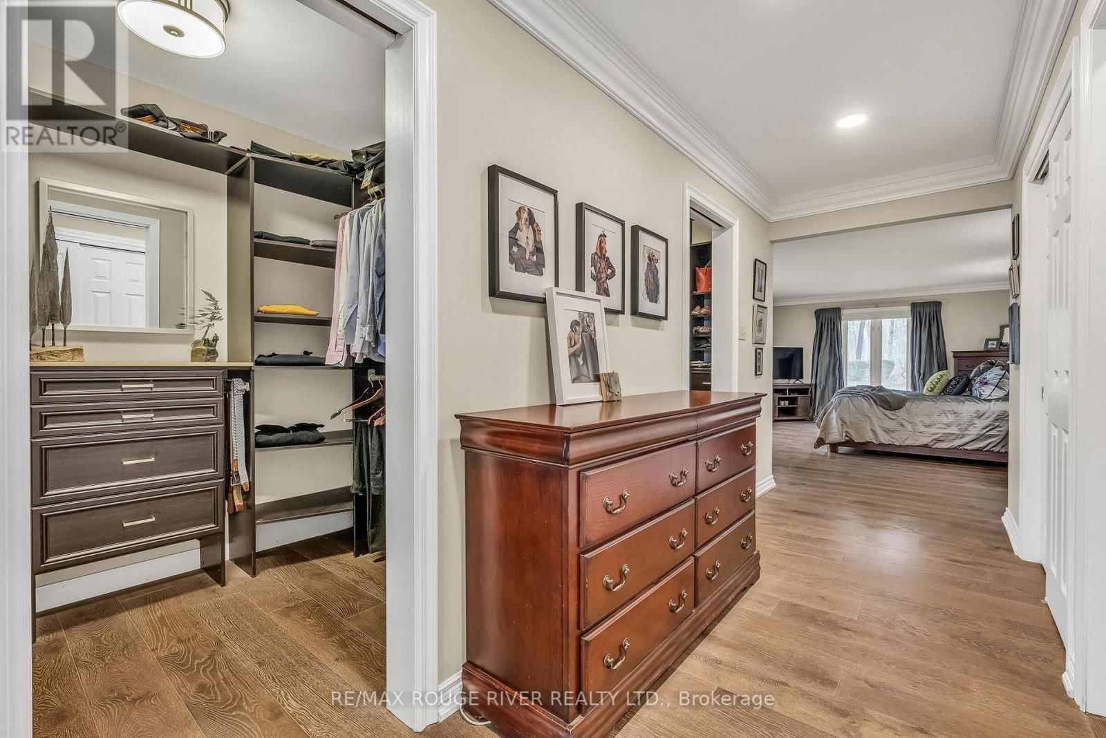 7 SUNRISE COURT Image 30