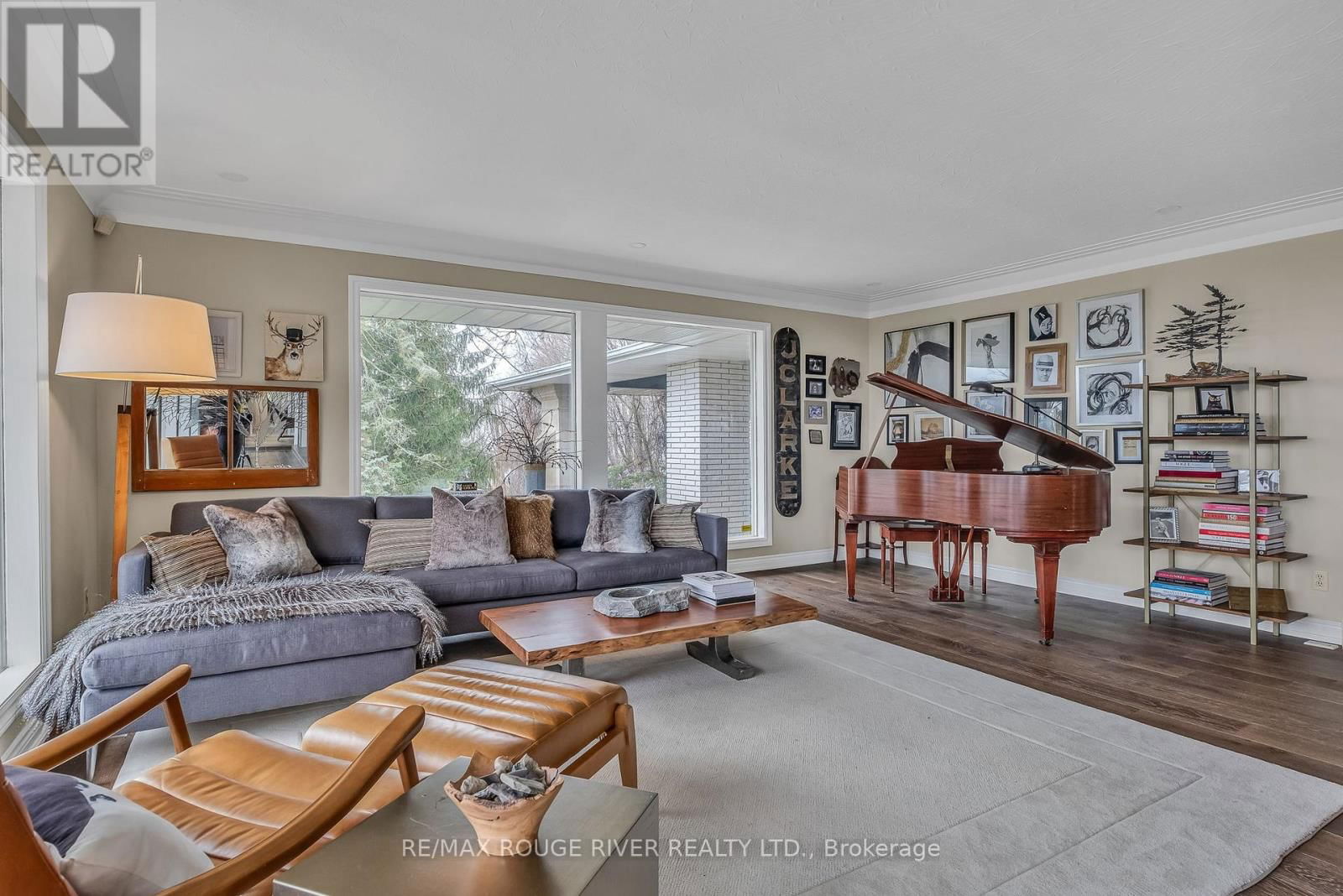 7 SUNRISE COURT Image 9