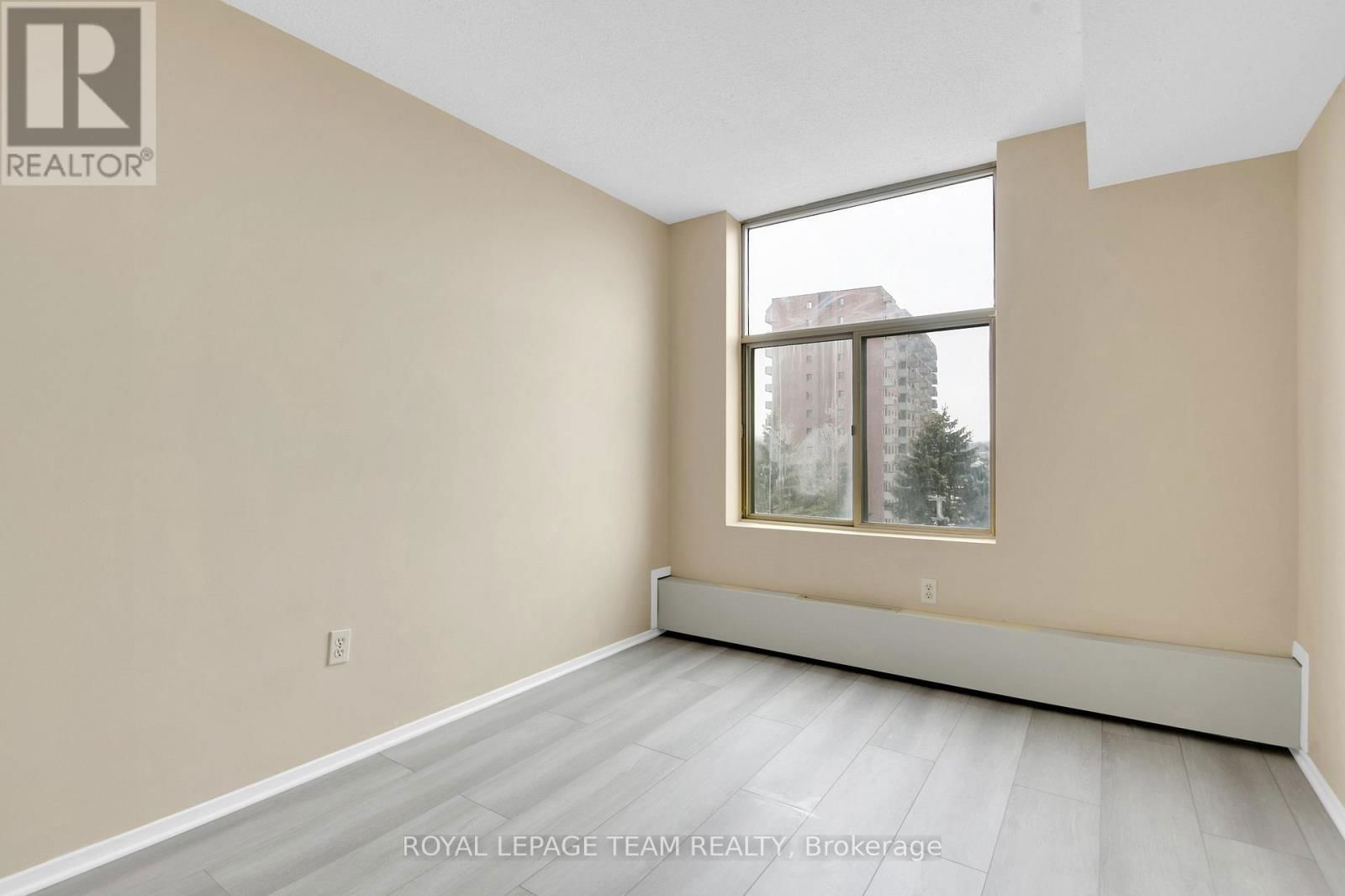 505 - 2759 CAROUSEL CRESCENT Image 31