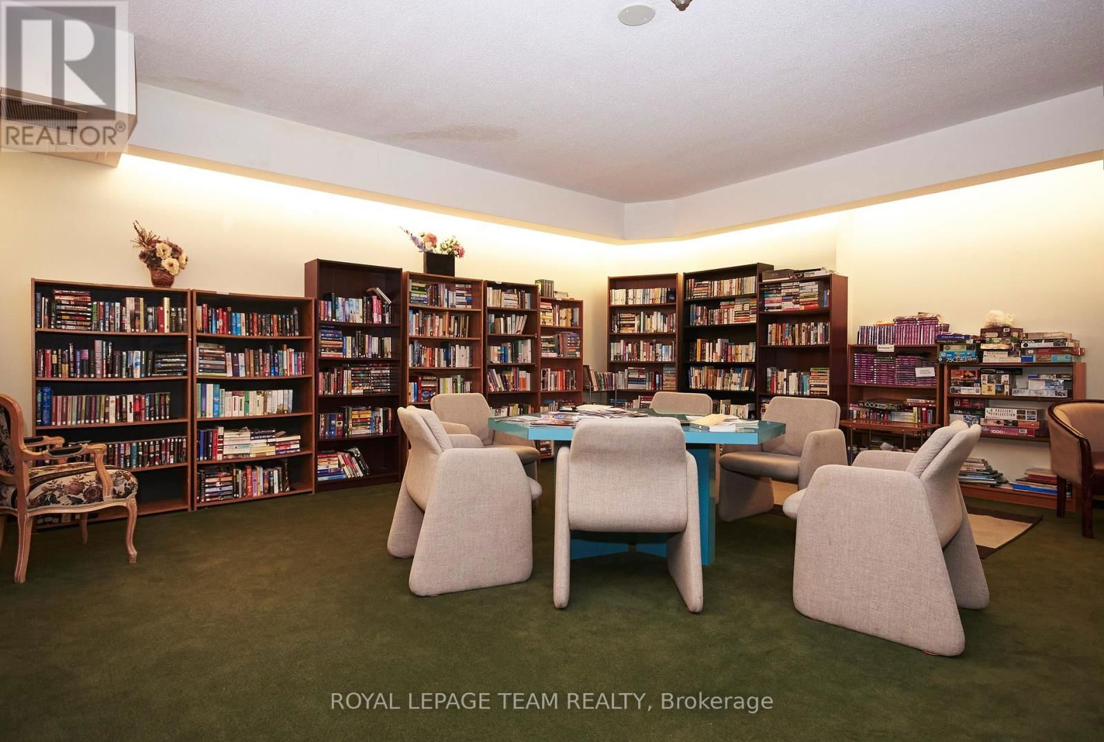 505 - 2759 CAROUSEL CRESCENT Image 43