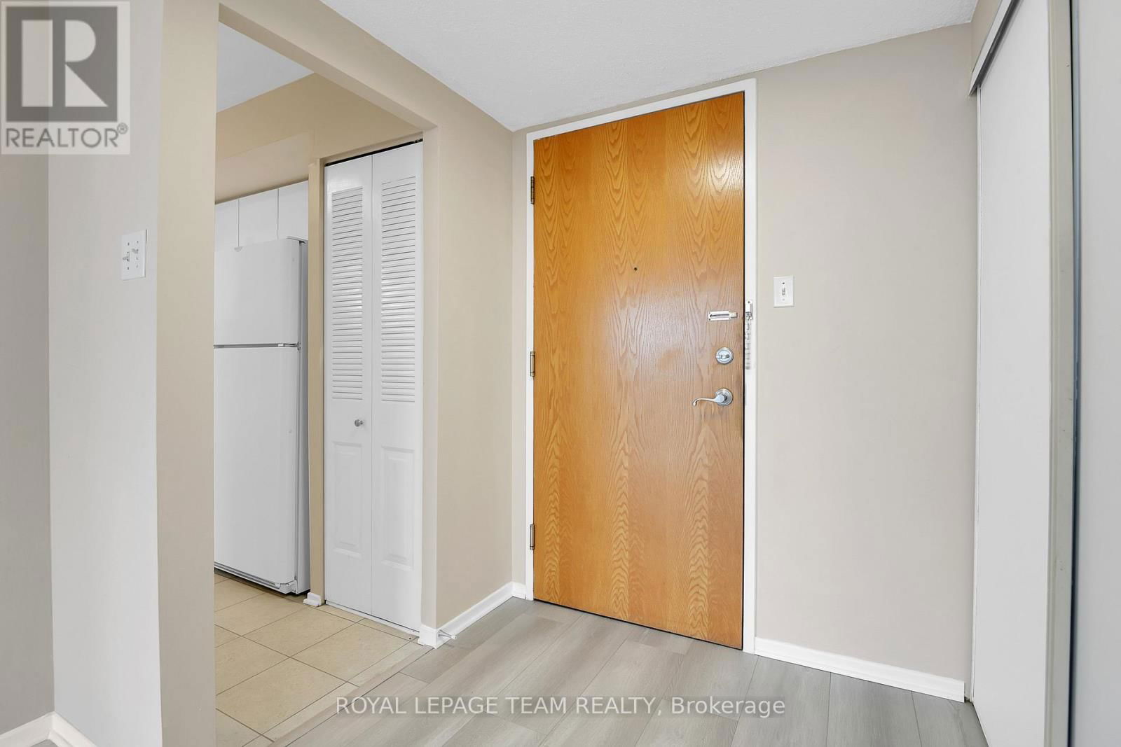505 - 2759 CAROUSEL CRESCENT Image 8