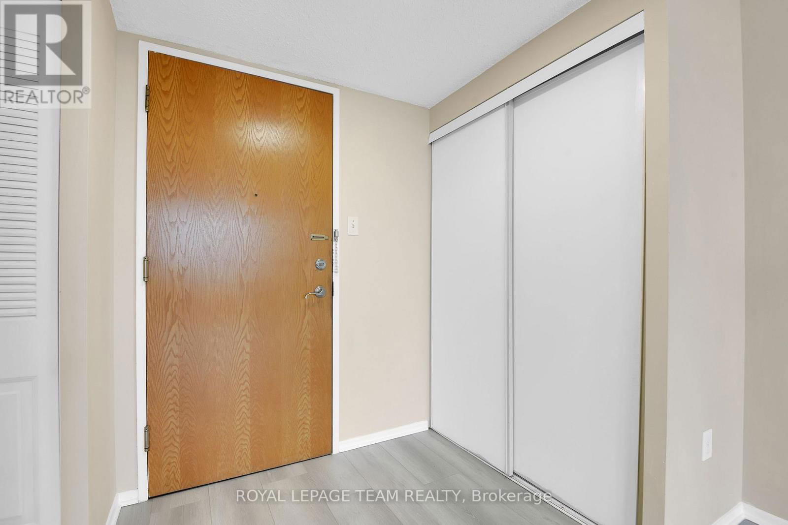 505 - 2759 CAROUSEL CRESCENT Image 9
