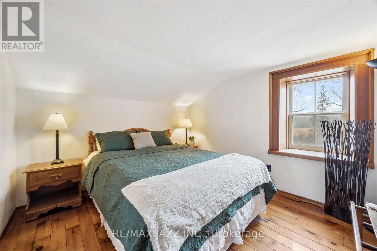 6793 MILL STREET Image 37