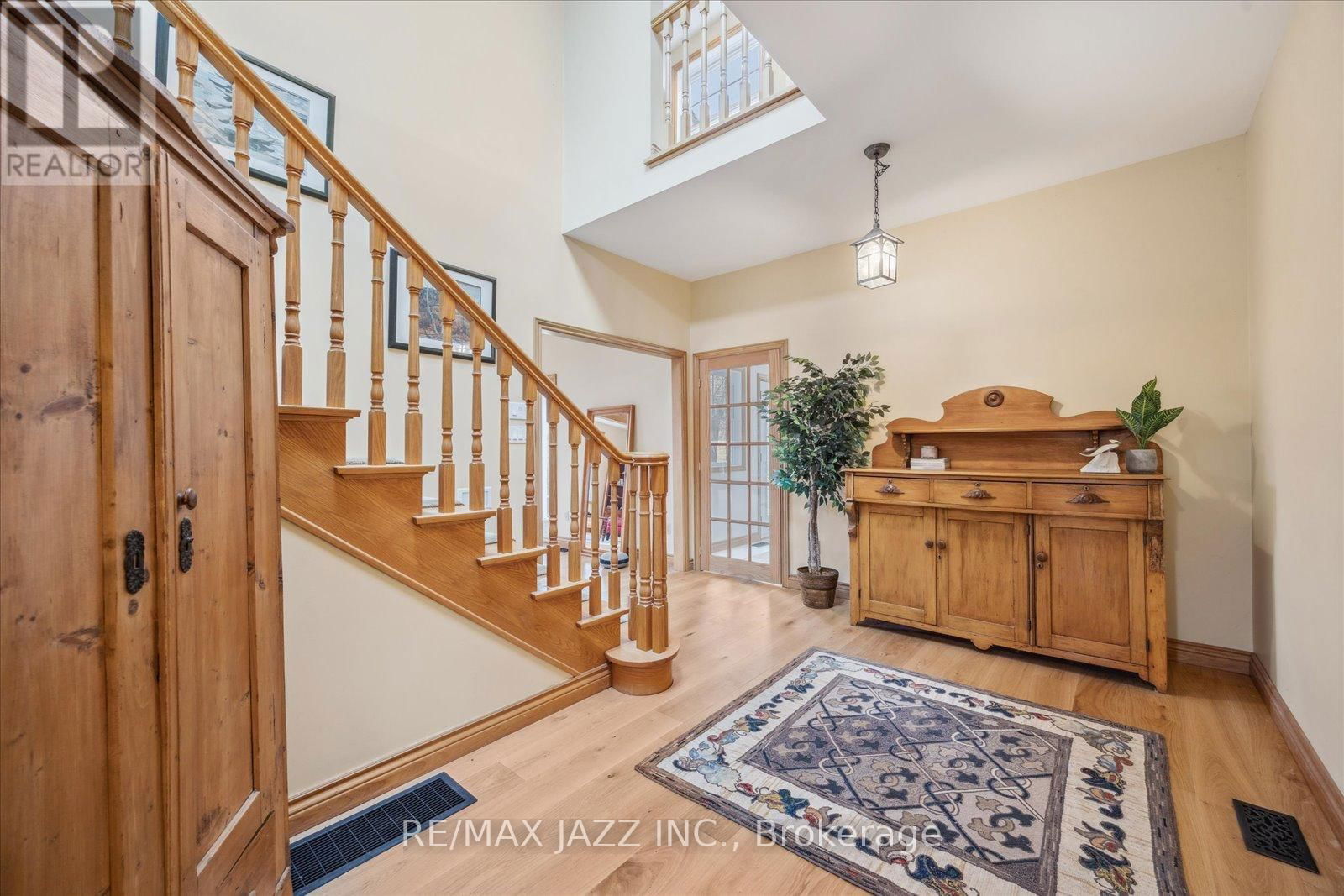 6793 MILL STREET Image 9