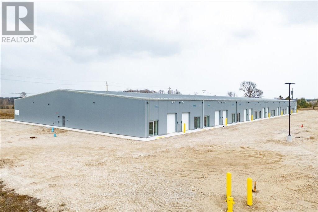595 1ST STREET Image 3