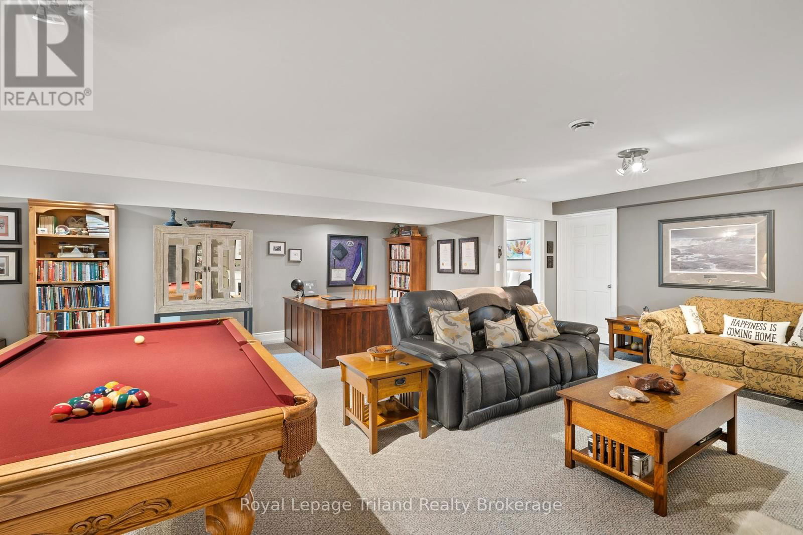 4 CLAYTON STREET Image 35