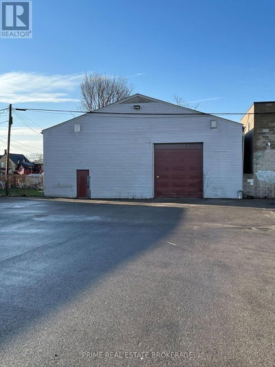 Commercial for Rent in Canada