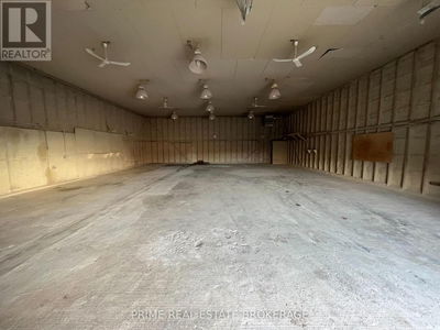 Commercial for Rent in Canada