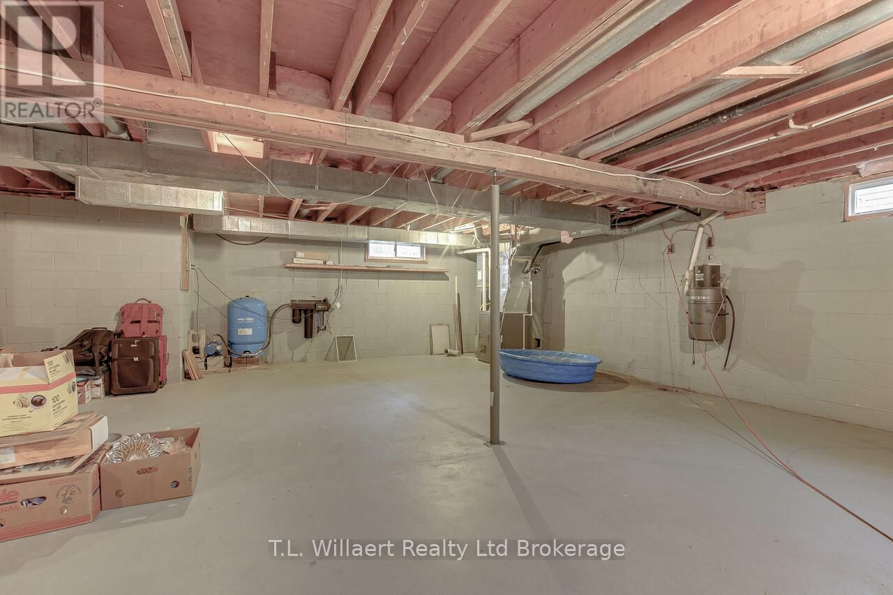 1060 LAPLANTE ROAD Image 24