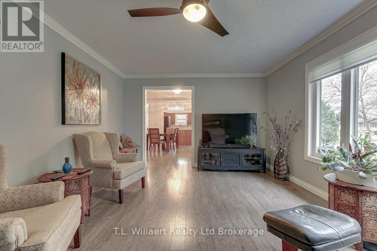 1060 LAPLANTE ROAD Image 6
