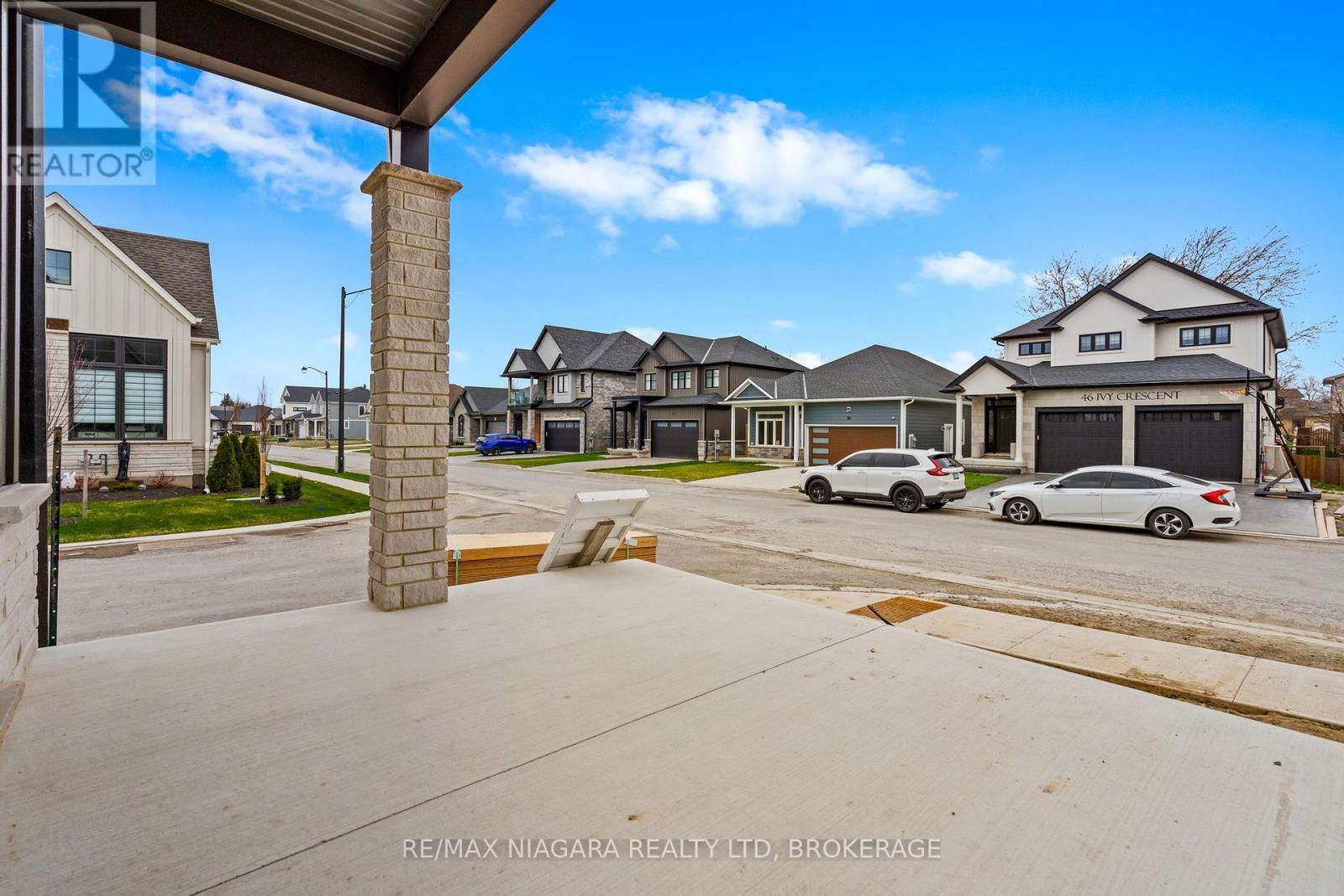 1 - 41 IVY CRESCENT Image 31