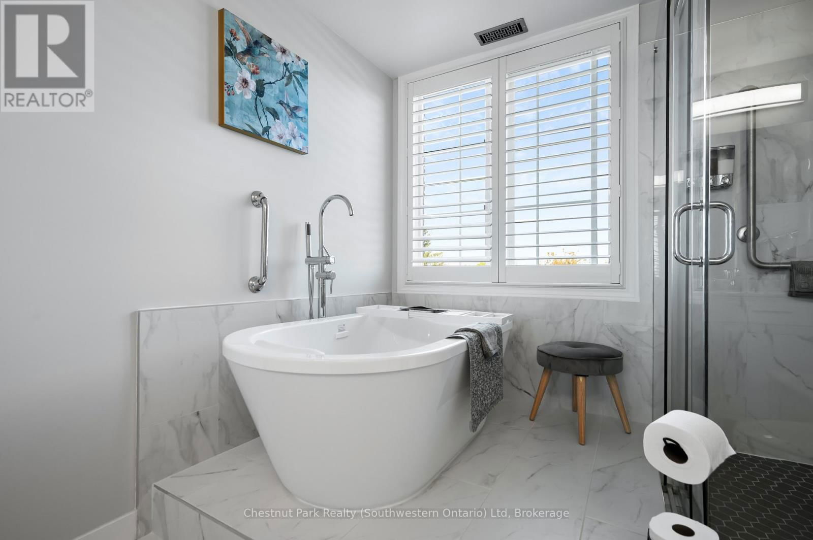 423 - 1440 GORDON STREET Image 23