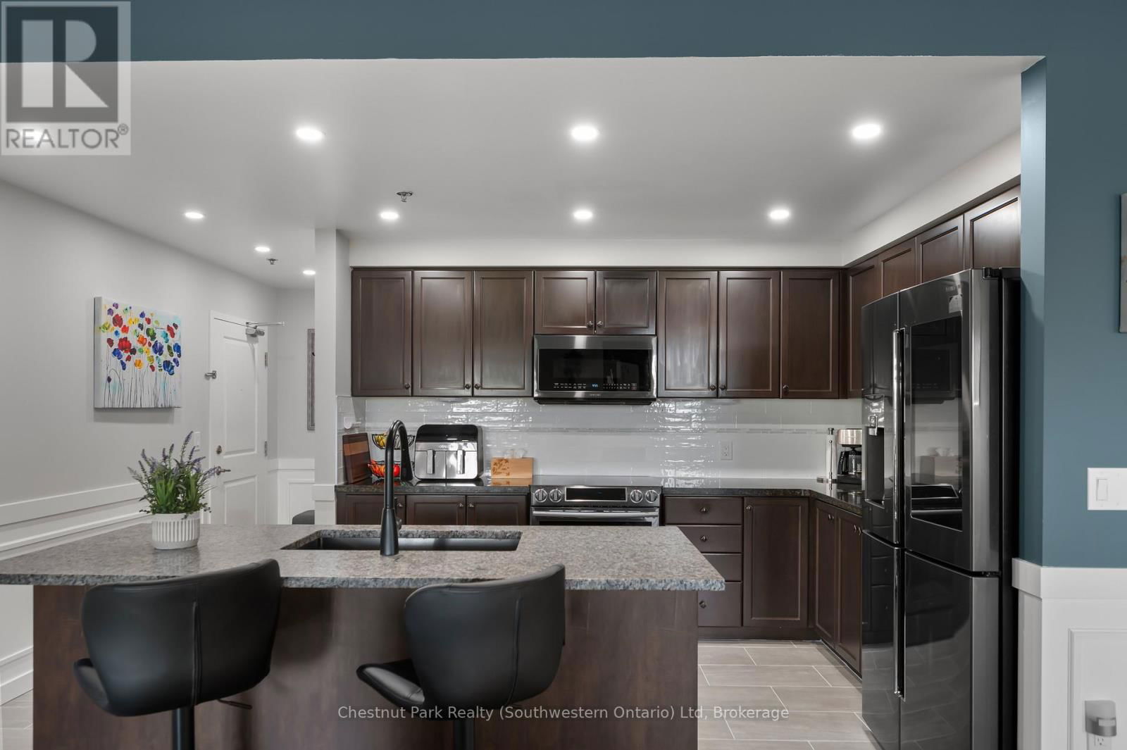 423 - 1440 GORDON STREET Image 6