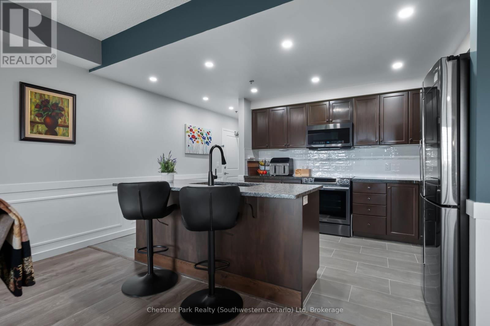 423 - 1440 GORDON STREET Image 7