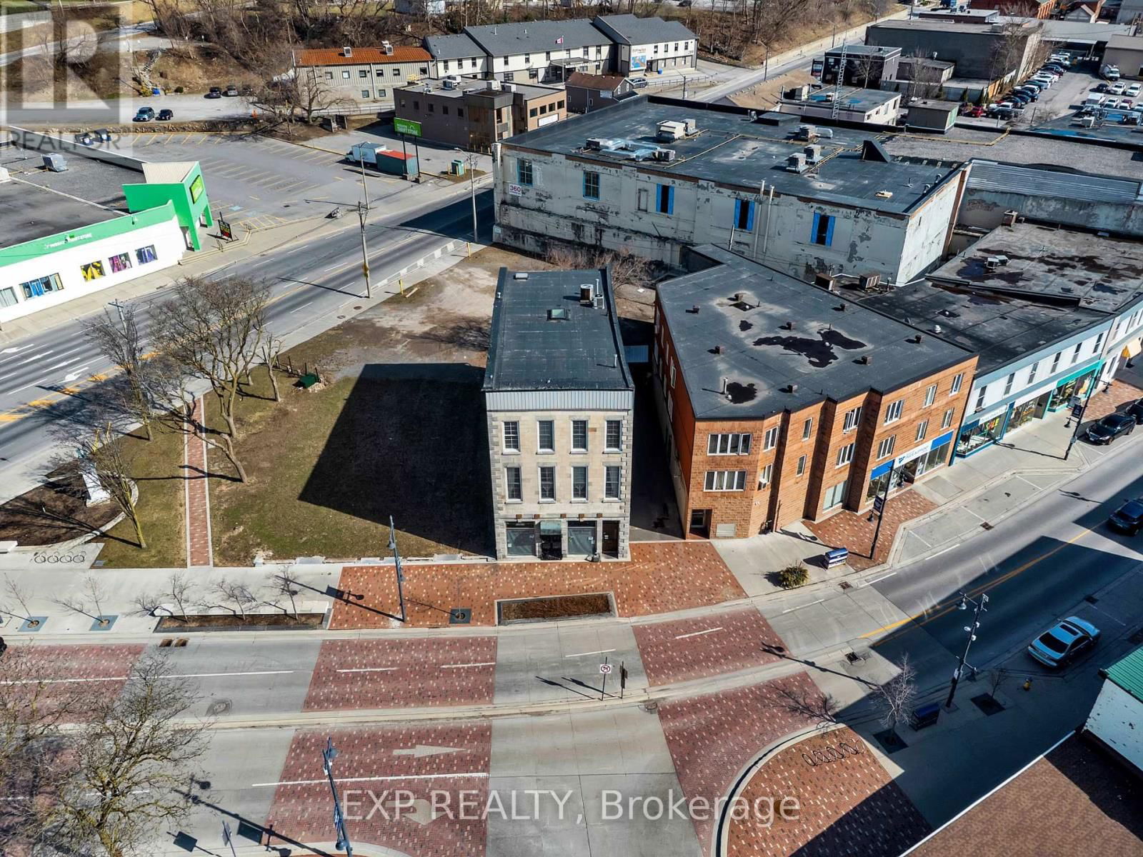 395 FRONT STREET Image 17