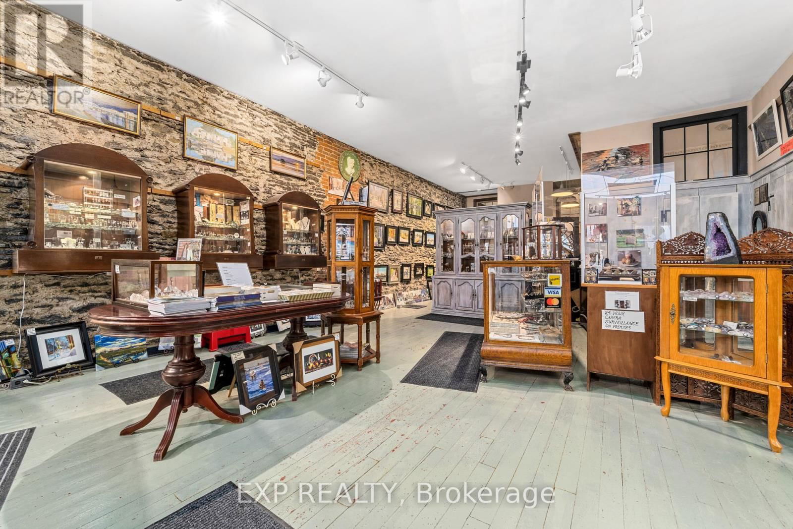 395 FRONT STREET Image 7