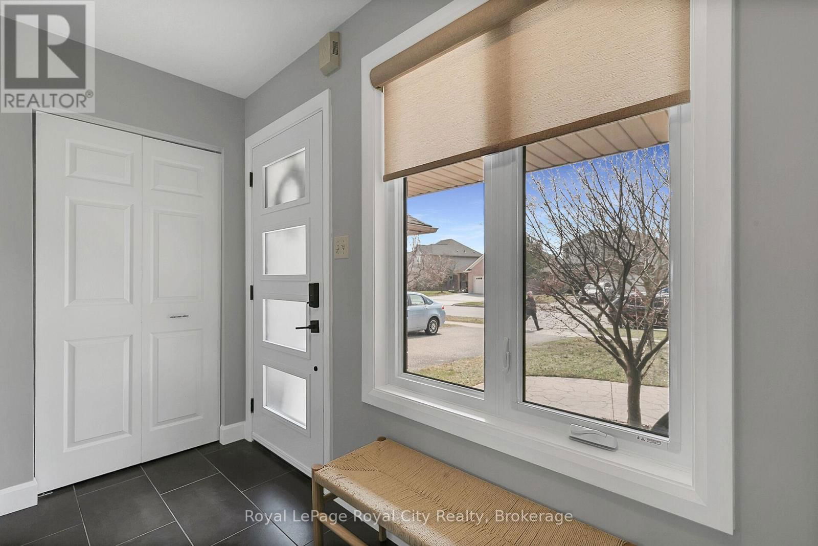 90 MILSON CRESCENT Image 3