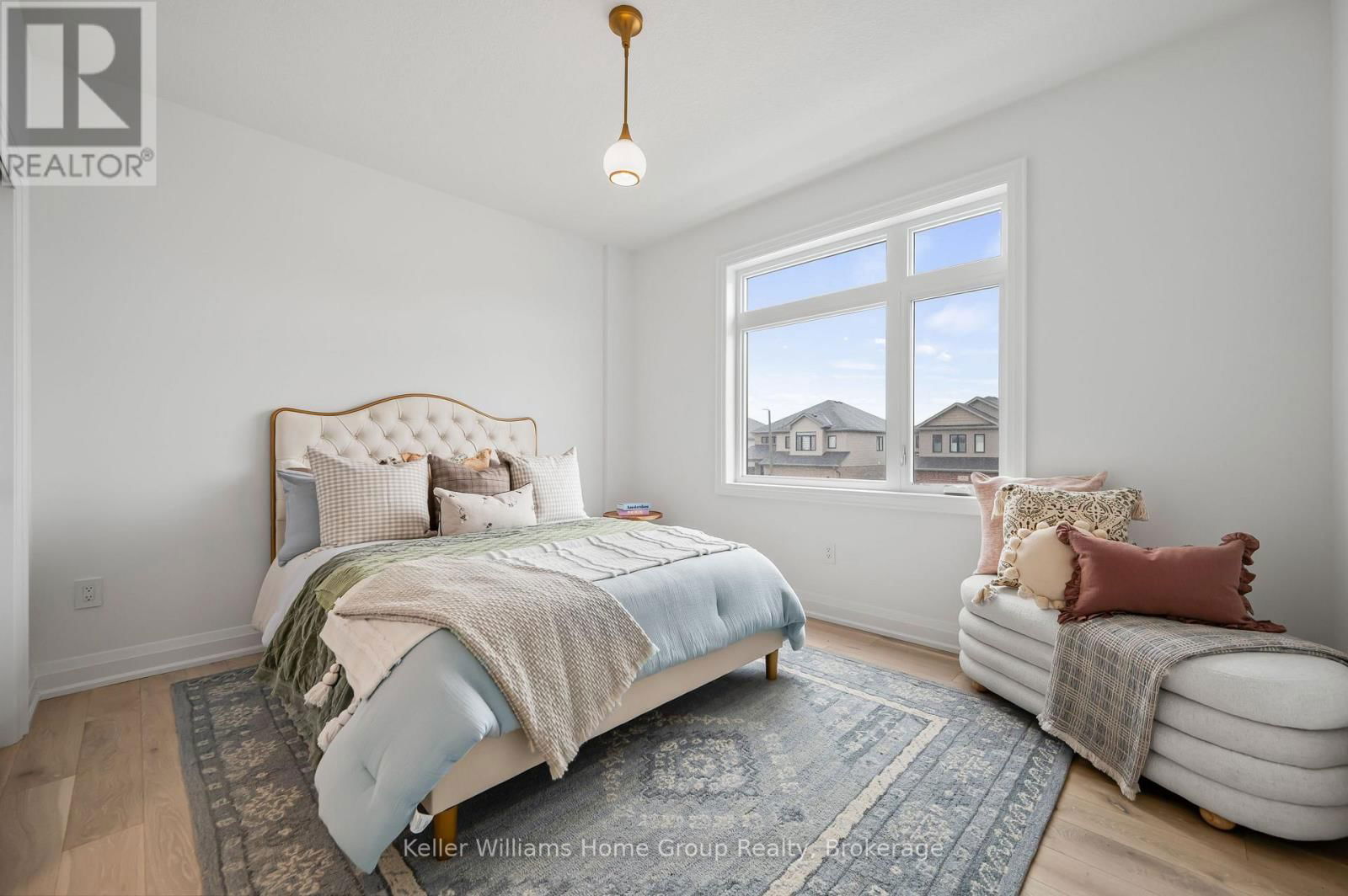35 HALLS DRIVE Image 29