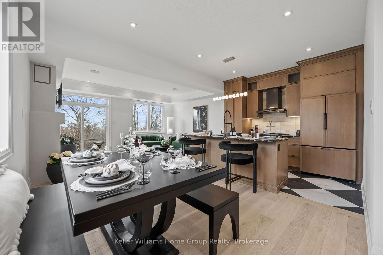 35 HALLS DRIVE Image 8