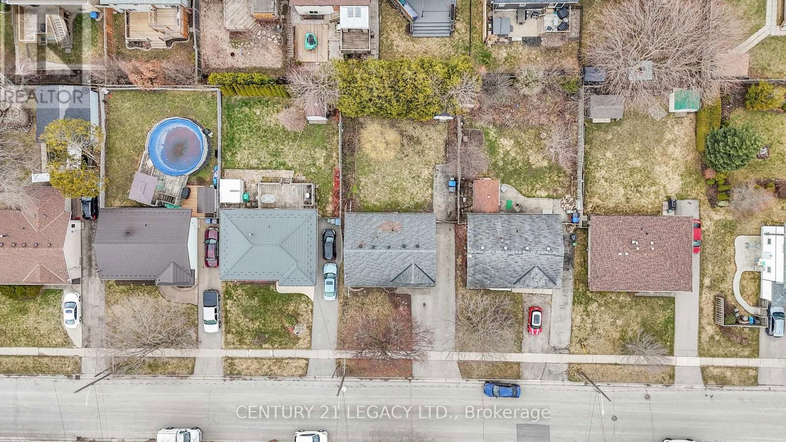 72 FERNDALE AVENUE Image 14
