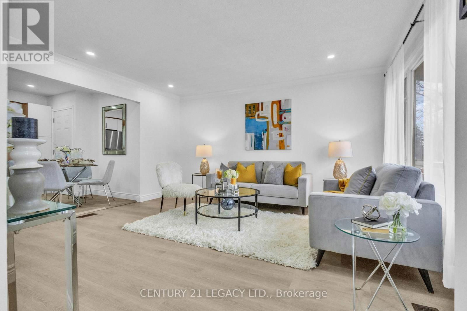 72 FERNDALE AVENUE Image 3