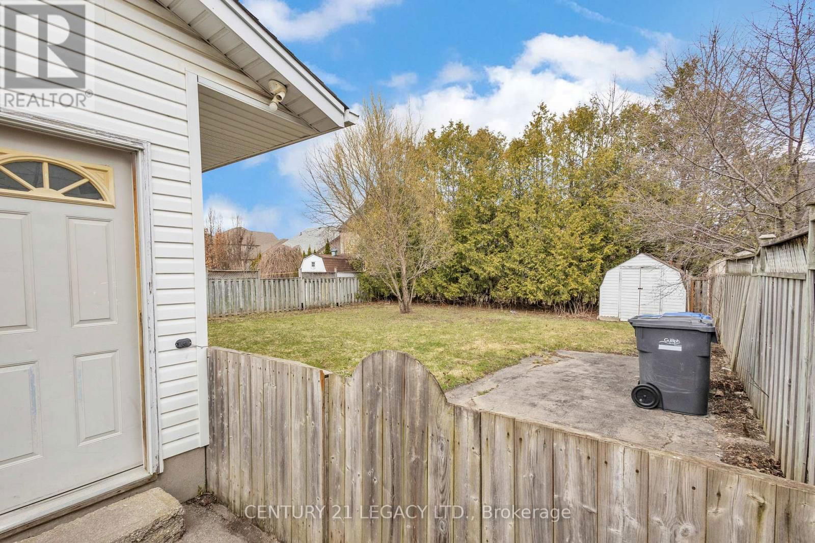 72 FERNDALE AVENUE Image 48