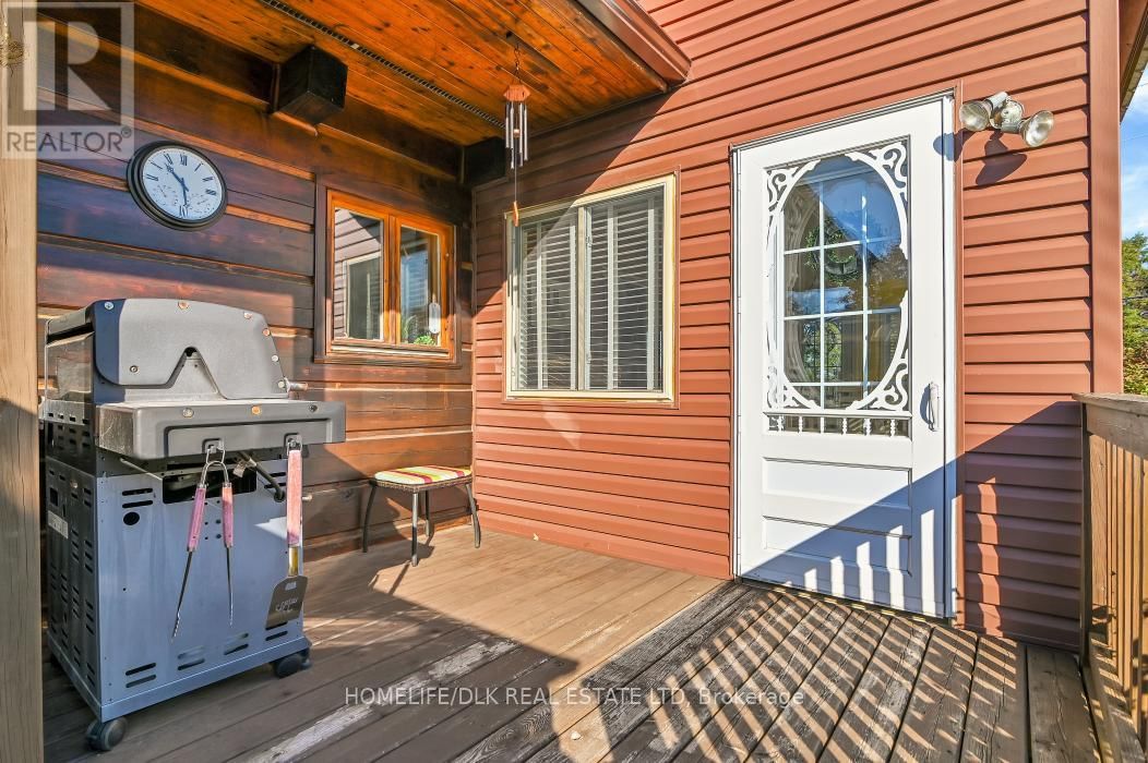 81 TROTTERS LANE Image 30