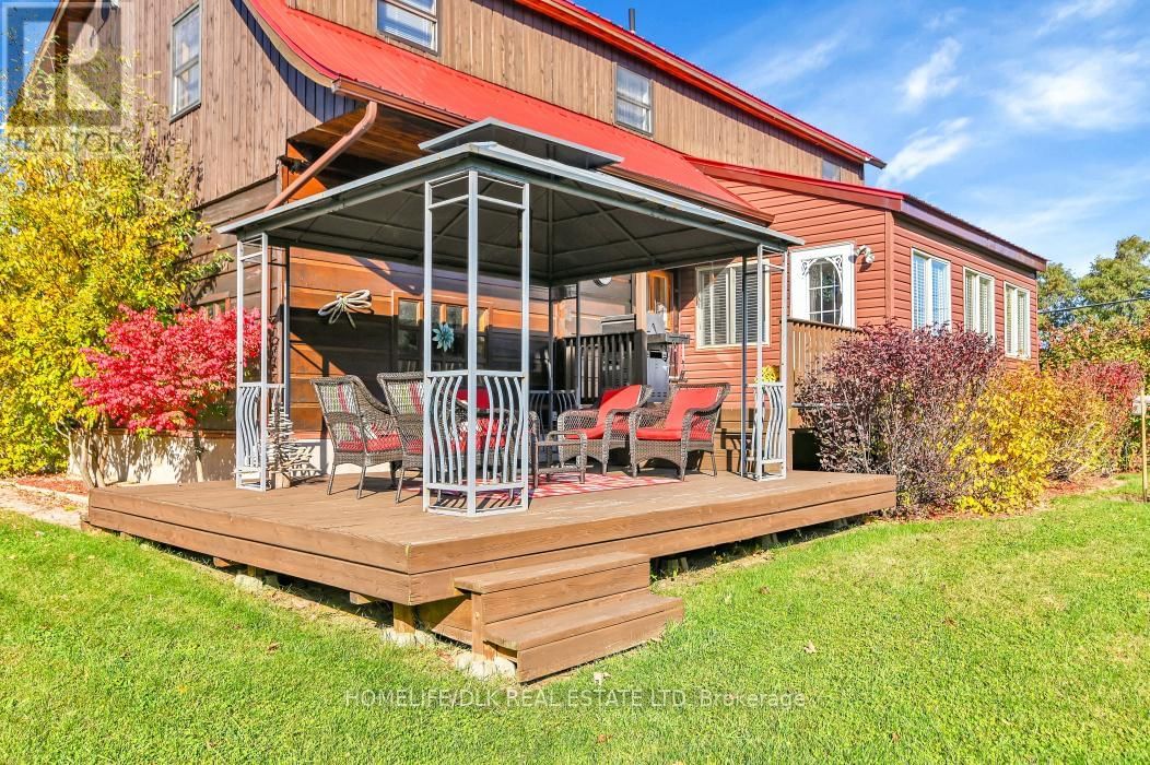 81 TROTTERS LANE Image 33