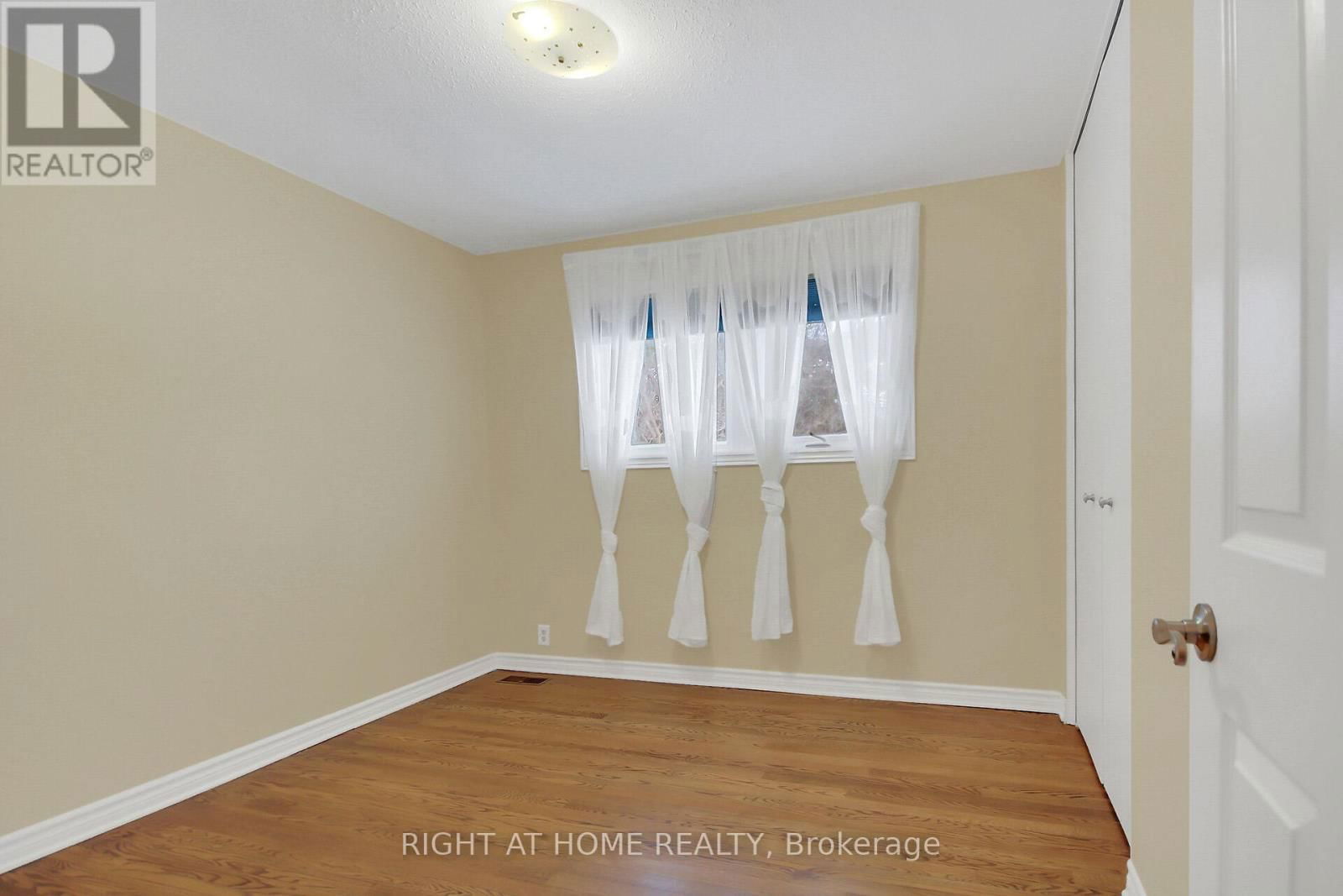 42 CLEADON DRIVE Image 23