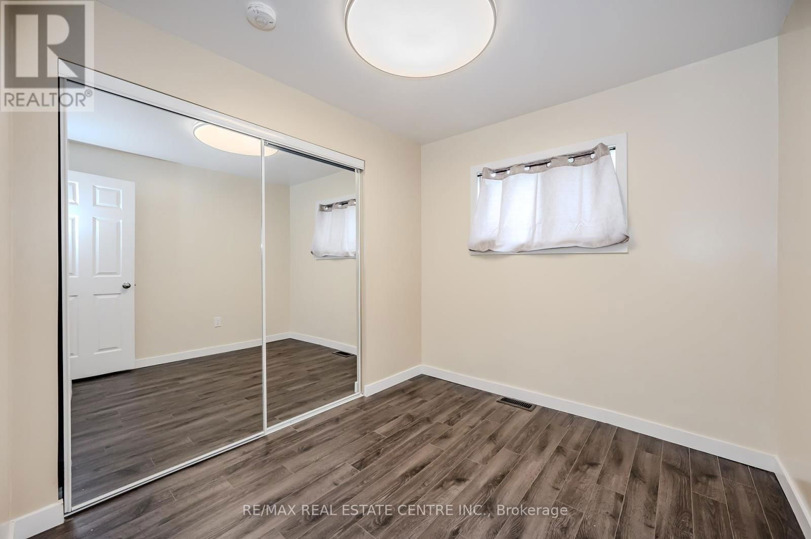 73 ALBANY AVENUE Image 9